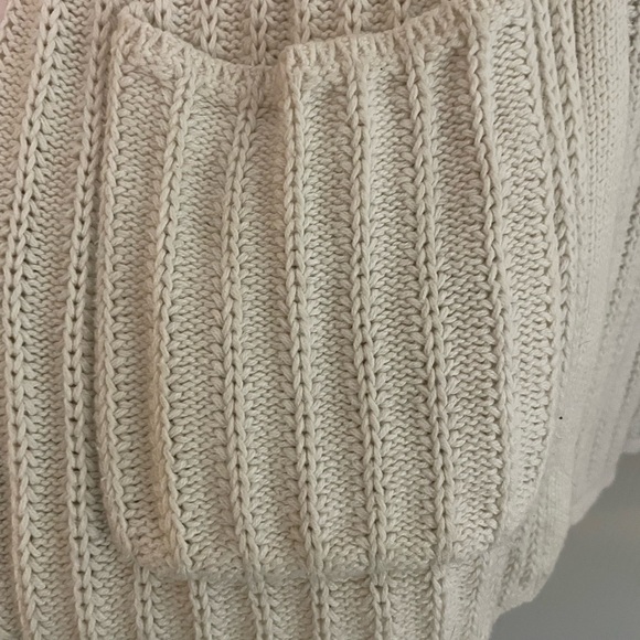 American Eagle Off-White/ tan Knit Sweater with bell sleeves size small - Picture 2 of 4